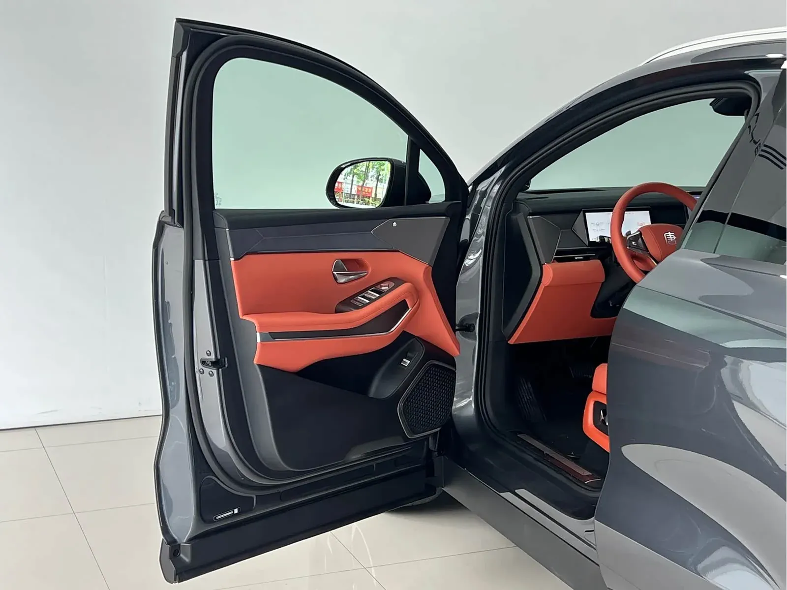 Thumbnail - BYD Tang L 2025 EV 600KM AWD LiDAR Flagship Shenzhen 2025-06 3k km used car photo 16