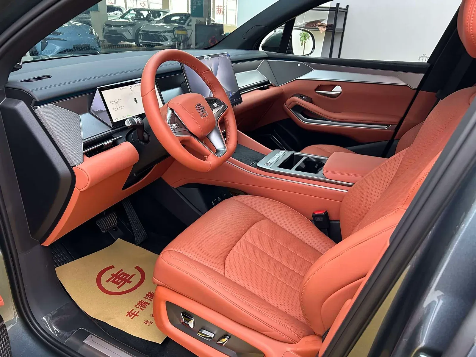 Thumbnail - BYD Tang L 2025 EV 670KM LiDAR Premium Hefei 2025-07 20k km used car photo 4