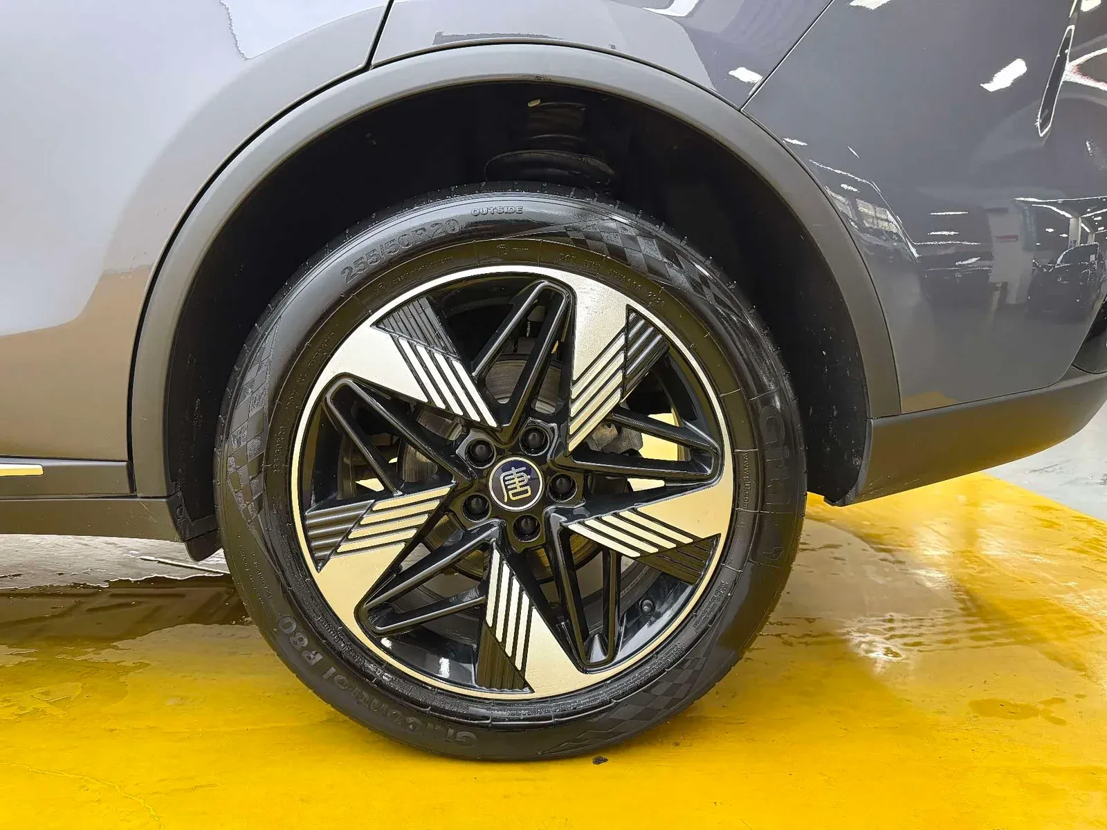 Thumbnail - BYD Tang New Energy 2023 DM-i Champion Edition 112KM Premium Hefei 2024-01 44k km used car photo 1
