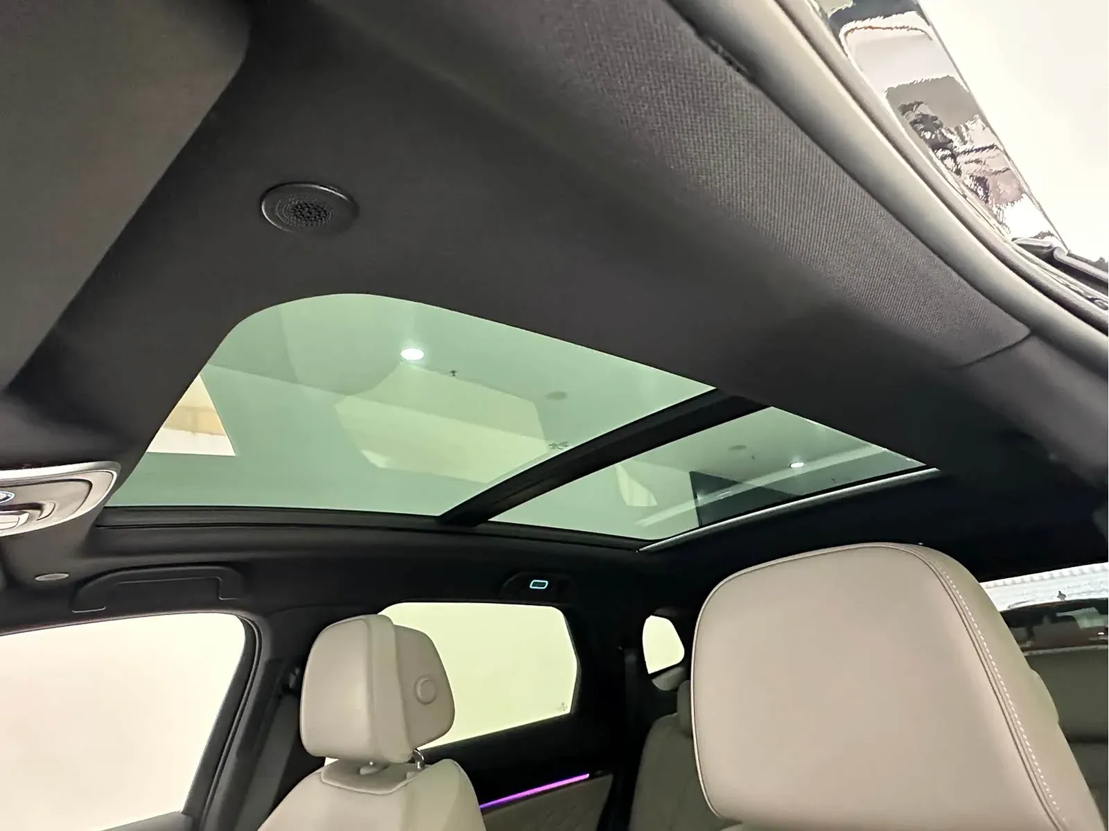 Thumbnail - BYD Tang New Energy 2024 DM-i Glory Edition 112KM Flagship Shenzhen 2024-04 18k km used car photo 1