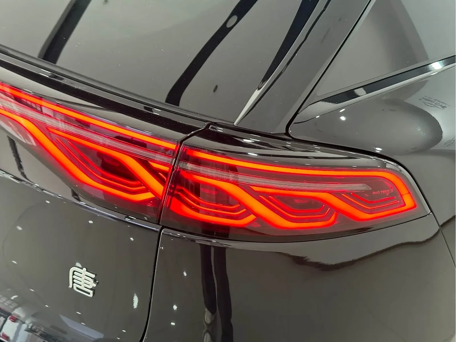 Thumbnail - BYD Tang New Energy 2024 DM-i Glory Edition 112KM Flagship Shenzhen 2024-04 18k km used car photo 7