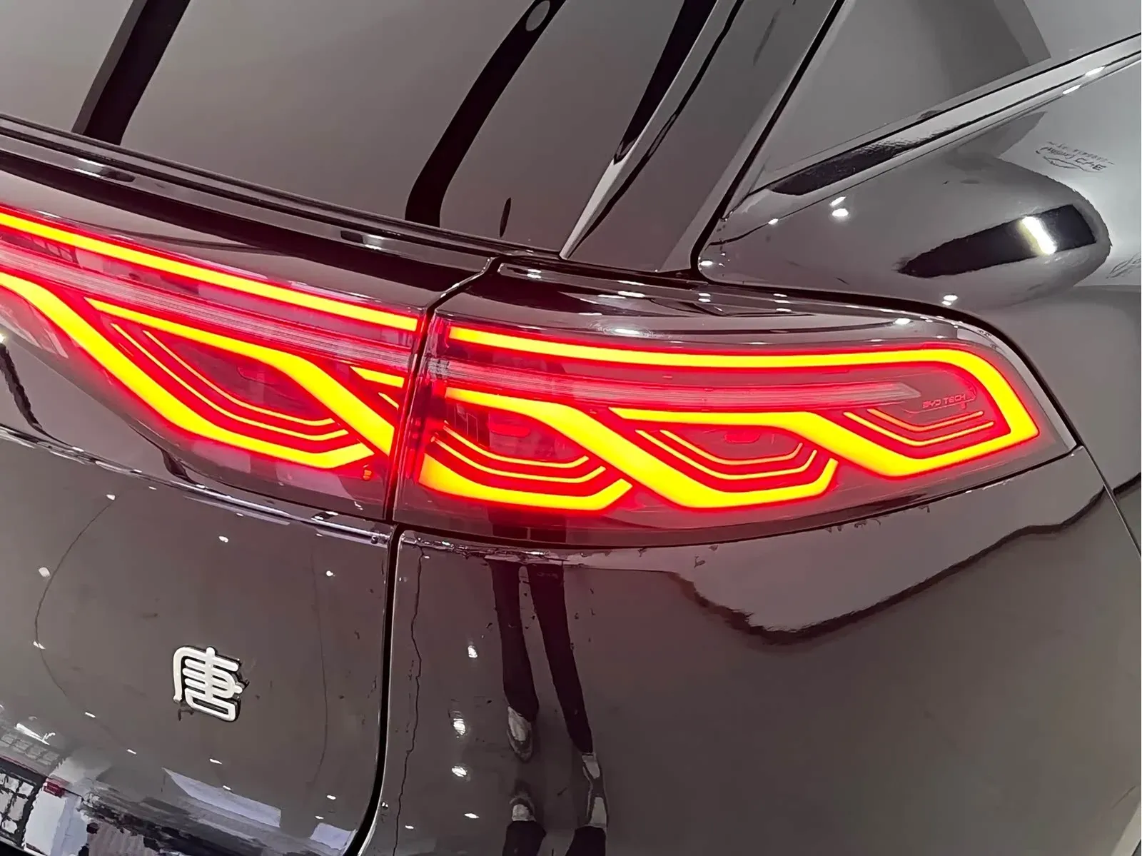 Thumbnail - BYD Tang New Energy 2024 DM-i Glory Edition 112KM Flagship Shenzhen 2024-04 25k km used car photo 7