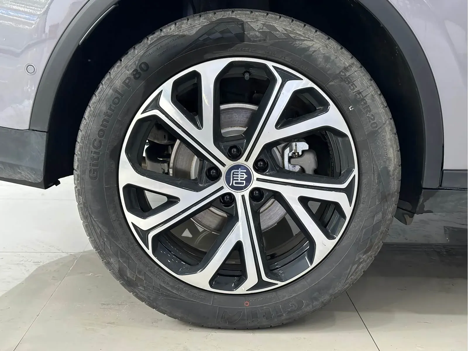 Thumbnail - BYD Tang New Energy 2025 Intelligent Drive DM-i 115KM Flagship Shenzhen 2025-03 6k km used car photo 12