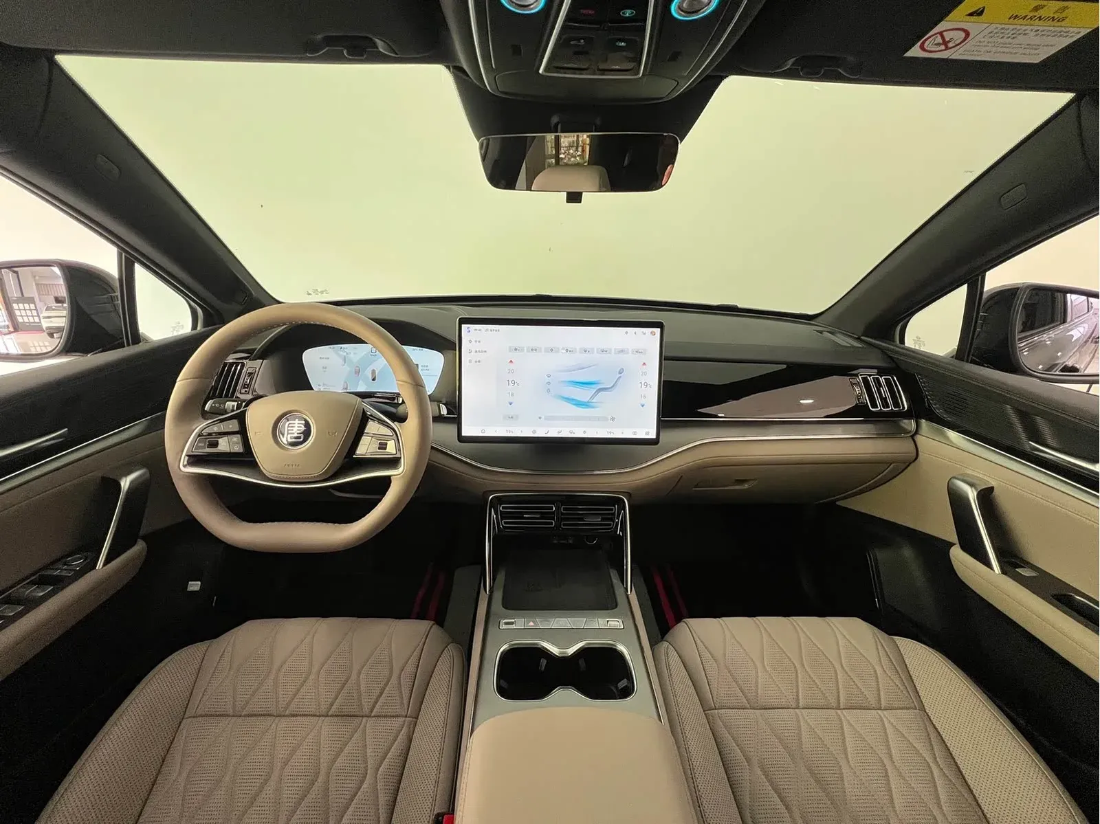 Thumbnail - BYD Tang New Energy 2025 Intelligent Drive DM-i 175KM Premium Shenzhen 2025-10 4k km used car photo 22