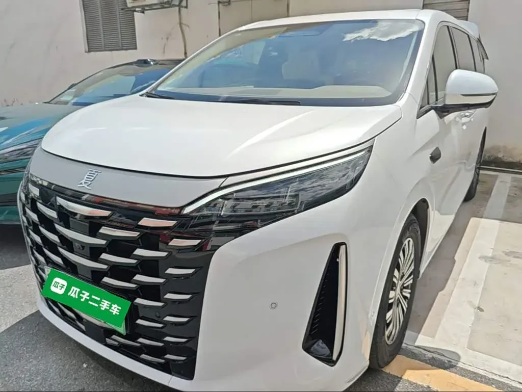 Thumbnail - BYD Xia 2025 DM-i 1.5T 180KM Shenzhen 2025-01 20k km used car photo 28