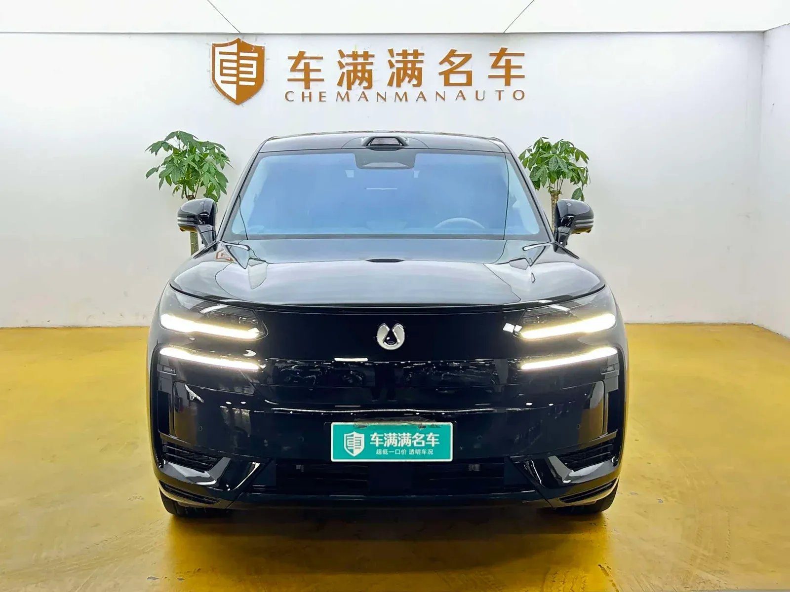 Thumbnail - DENZA N9 2025 Flagship Hefei 2025-04 35k km used car photo 3