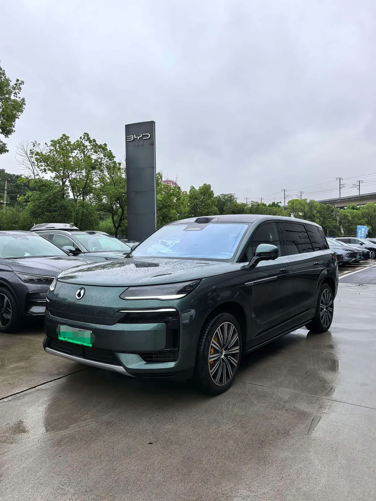 Thumbnail - DENZA N9 2025 Flagship Hefei 2025-04 35k km used car photo 16