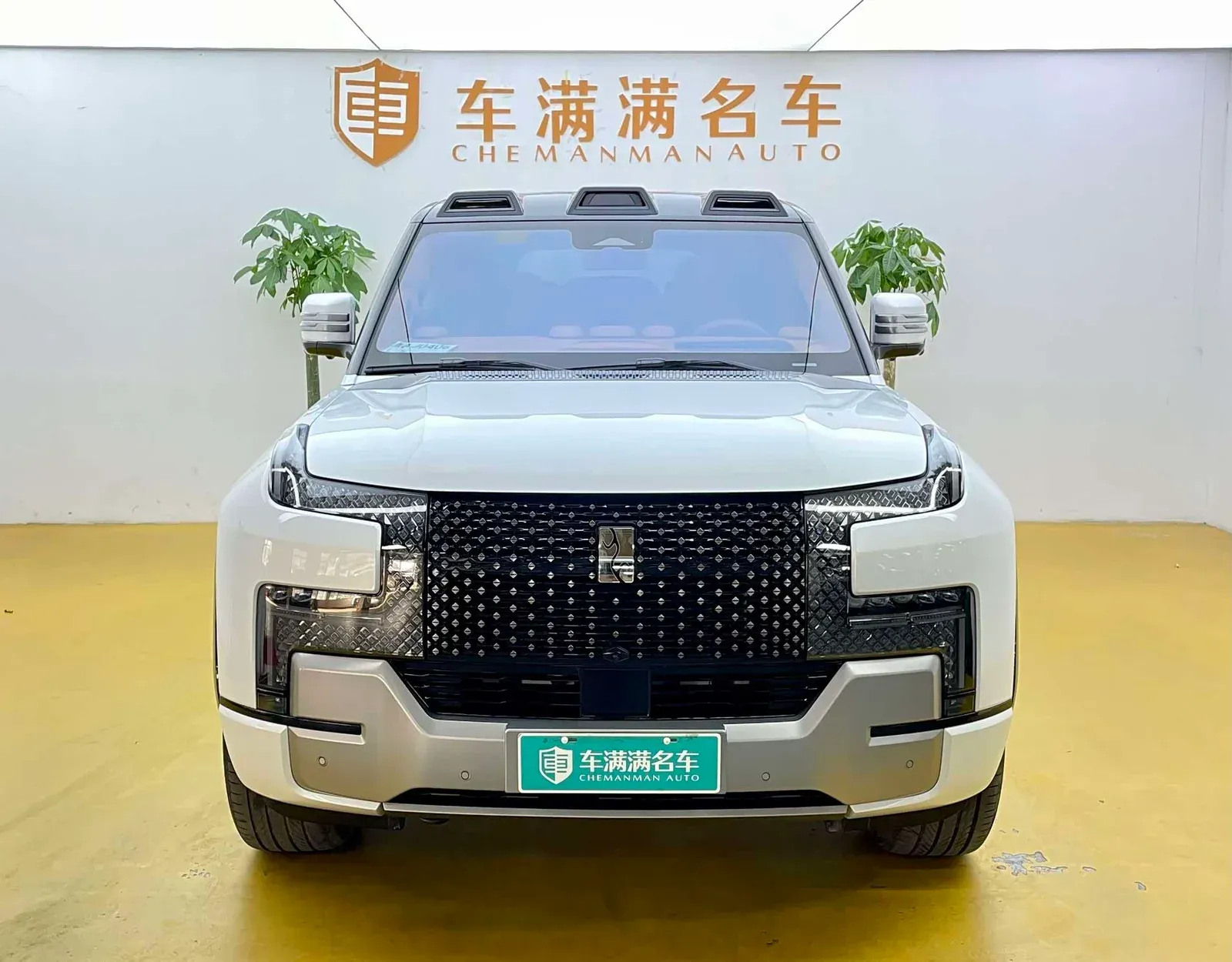 Thumbnail - YANGWANG U8 2023 Luxury Hefei 2023-12 16k km used car photo 3