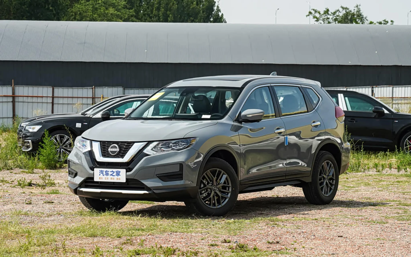 NISSAN X-Trail: особенности модели, 3