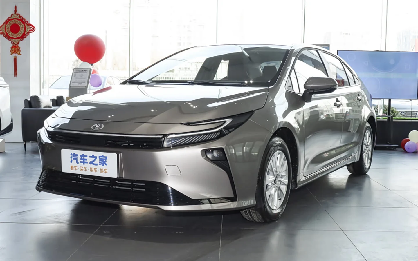 TOYOTA Corolla: особенности модели, 2