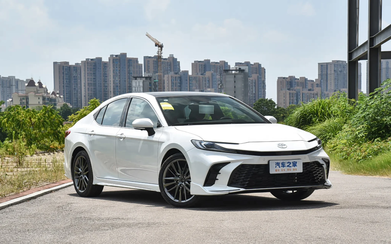 Camry detail 3